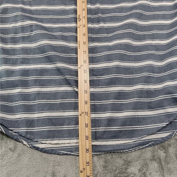 Tommy‎ Hilfiger Men's Button Down Shirt Size Medium Classic Fit Button Collar - Picture 9 of 13